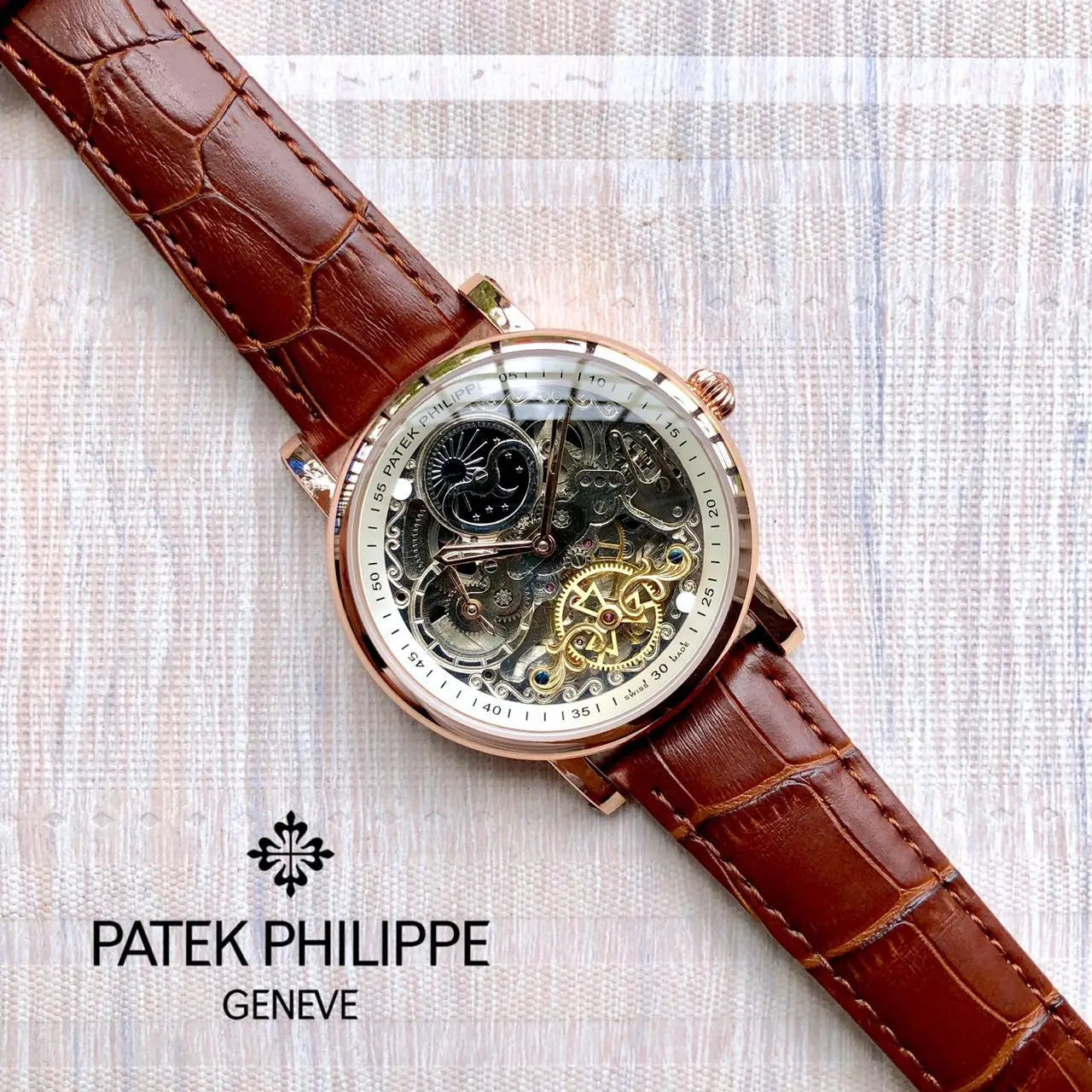 Imported premium Grand Carrera metallic grey chain wrist watch