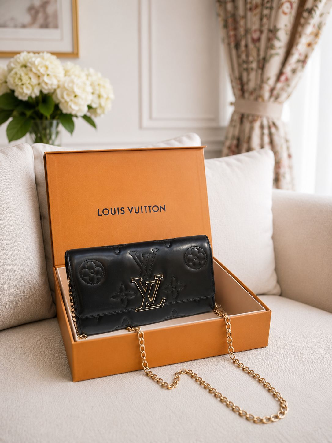 Louis Vuitton FIRST COPY HIGH QUALITY SLING BAG