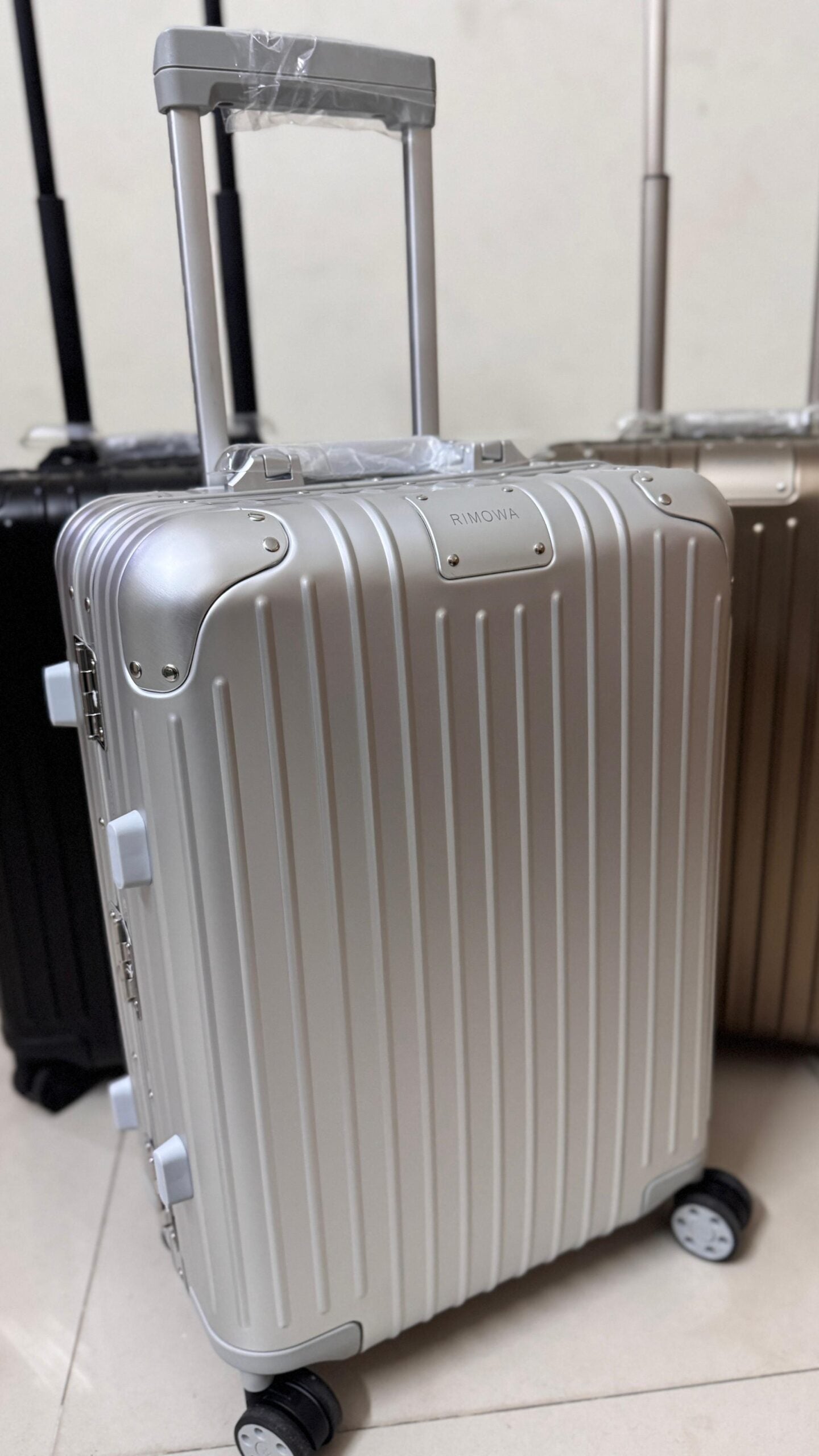 RIMOWA  CABIN TROLLEY BAG